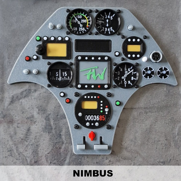 Cockpitausbau + fertige Cockpits